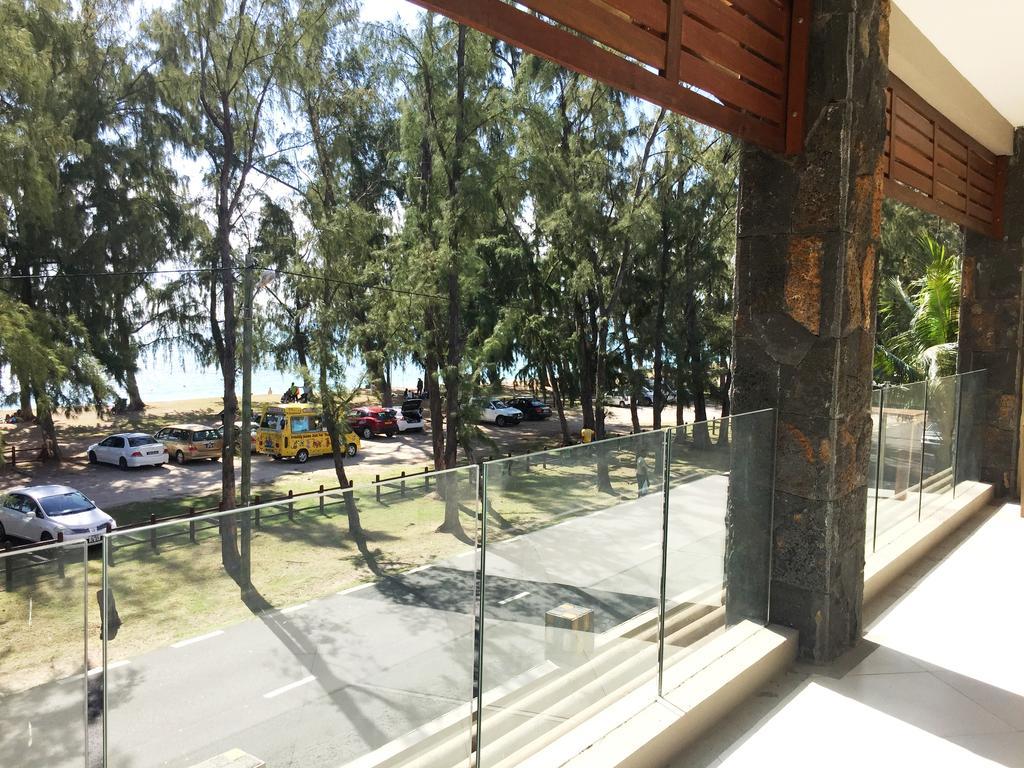 West Front One No 4 With Seafront - Licensed By Tourism Authority 14977 Flic En Flac Mauritius ภายนอก รูปภาพ