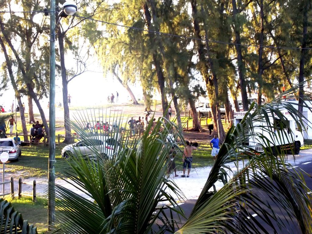 West Front One No 4 With Seafront - Licensed By Tourism Authority 14977 Flic En Flac Mauritius ภายนอก รูปภาพ